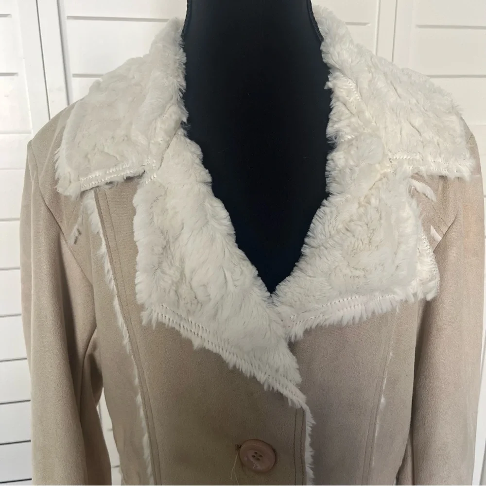 Cowgirl Legend NWOT Women's Faux Suede Tan Shearling Jacket Sz L - Picture 10 of 13